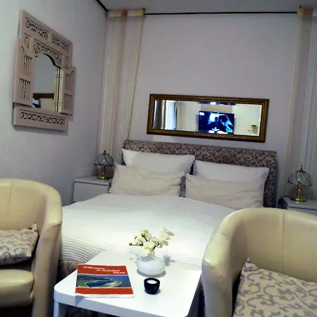 Guest house Strandnest Buesum 3*