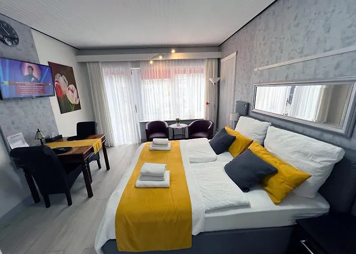 Strandnest Gasthuis 3*